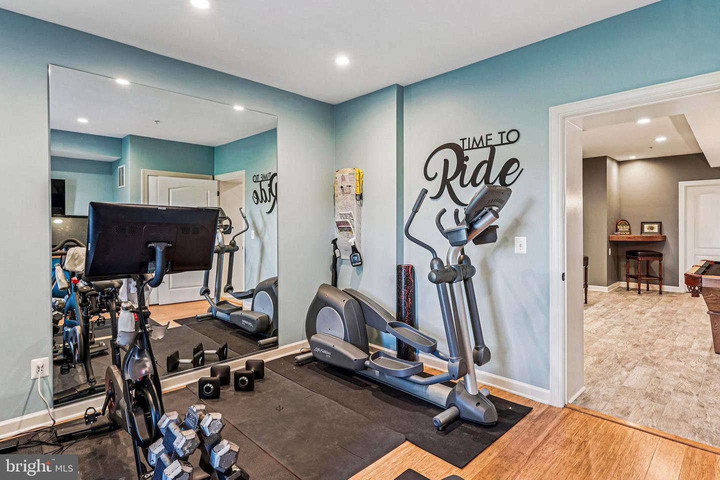 Leesburg, Virginia, 20175, United States, 5 Bedrooms Bedrooms, ,6 BathroomsBathrooms,Residential,Active,1987213