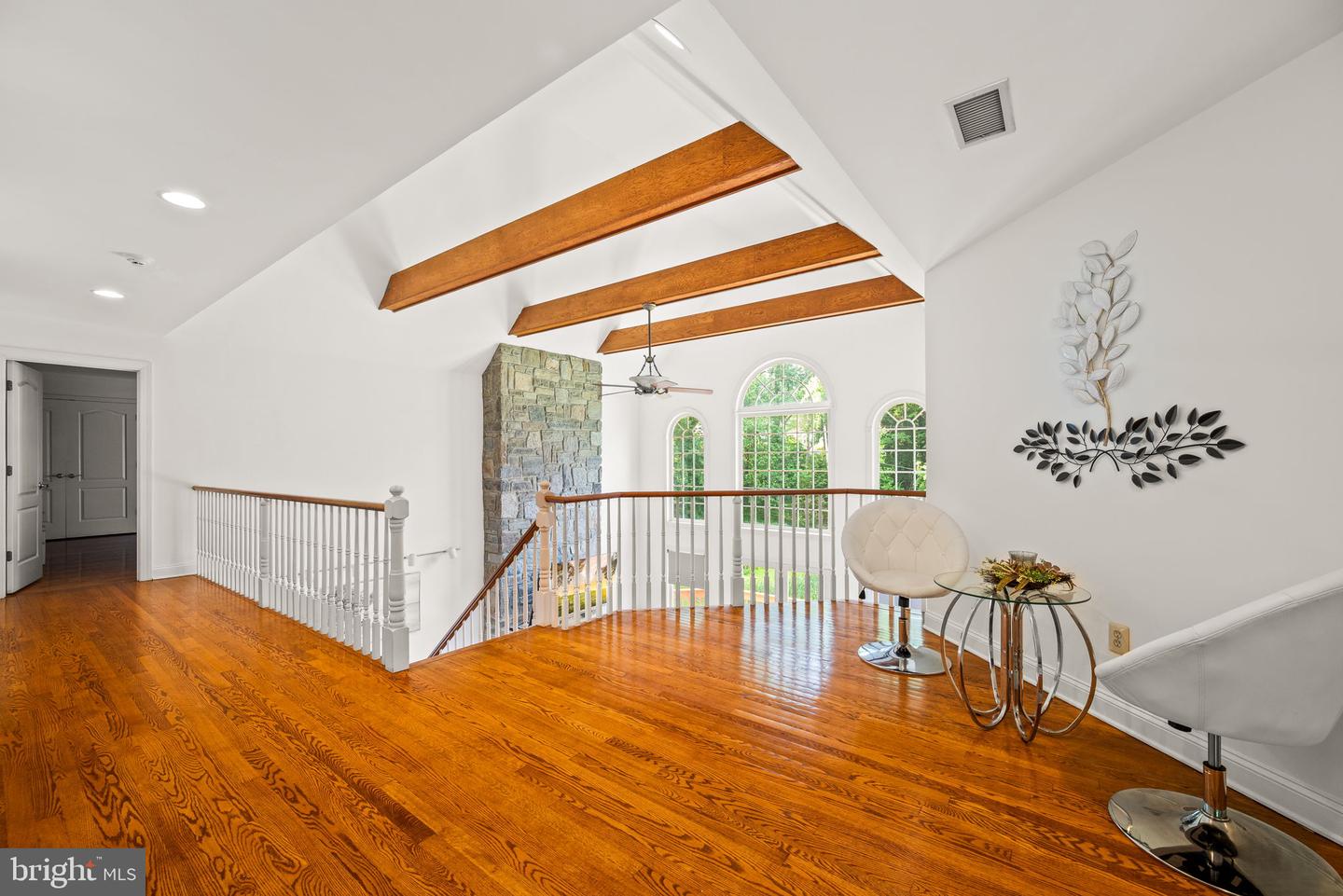 Wallingford, Pennsylvania, 19086, United States, 5 Bedrooms Bedrooms, ,6 BathroomsBathrooms,Residential,Active,1869134