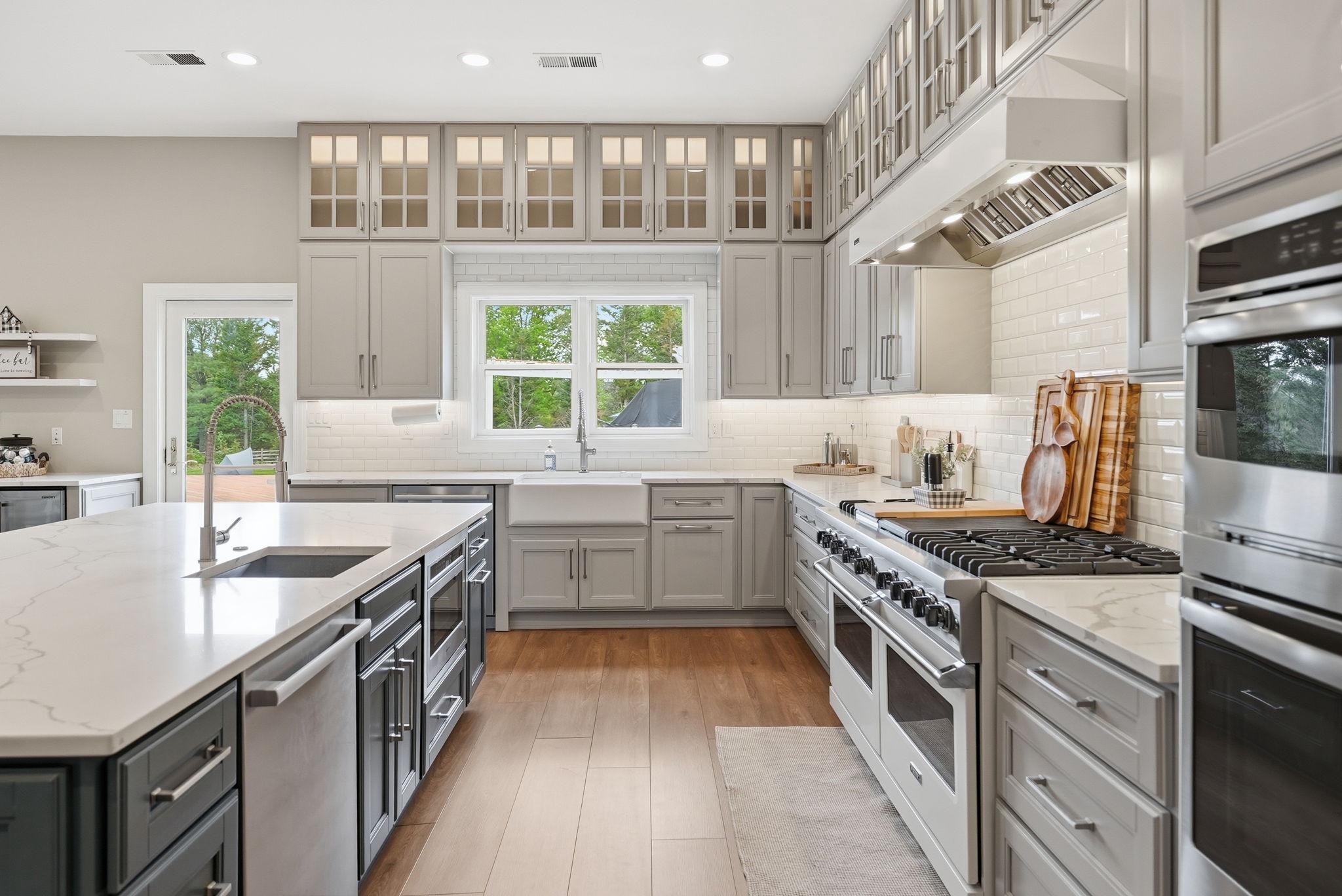 North Potomac, Maryland, 20878, United States, 7 Bedrooms Bedrooms, ,8 BathroomsBathrooms,Residential,Active,2044145