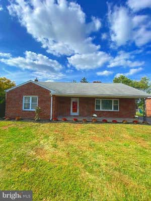 2285 SUNSET LN, YORK, PA 17408 - Image 1