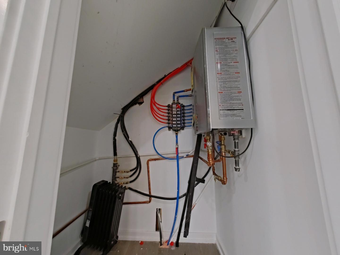 Philadelphia, Pennsylvania, 19130, United States, ,Residential,Active,1952052