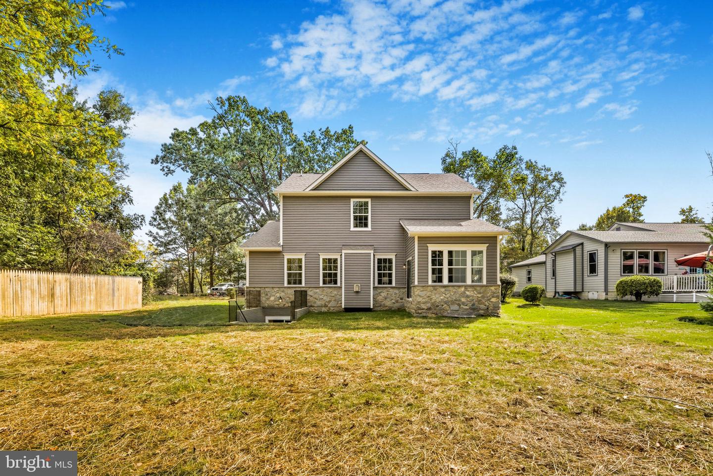 Washington Grove, Maryland, 20880, United States, 4 Bedrooms Bedrooms, ,4 BathroomsBathrooms,Residential,Active,1967308