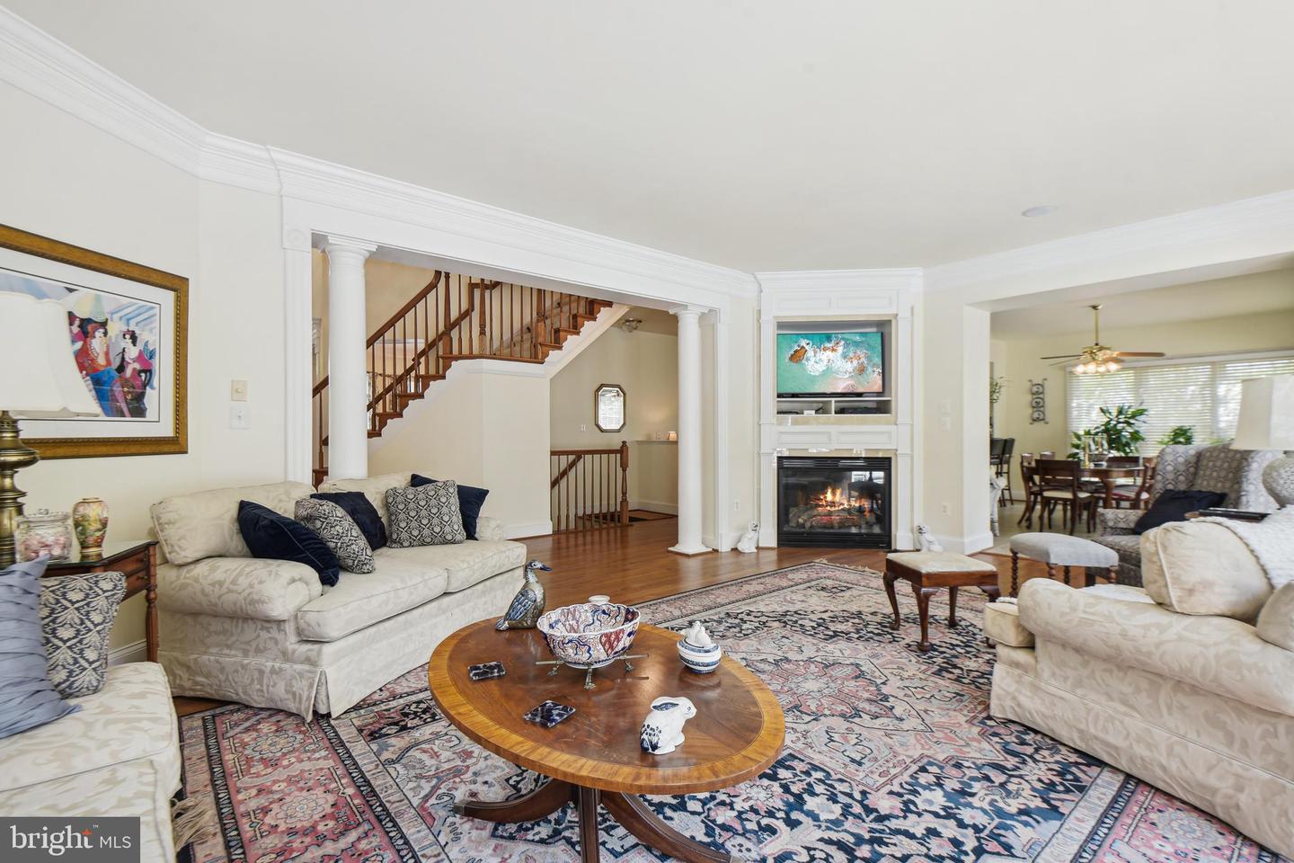 Woodbridge, Virginia, 22192, United States, 5 Bedrooms Bedrooms, ,5 BathroomsBathrooms,Residential,Active,2045542