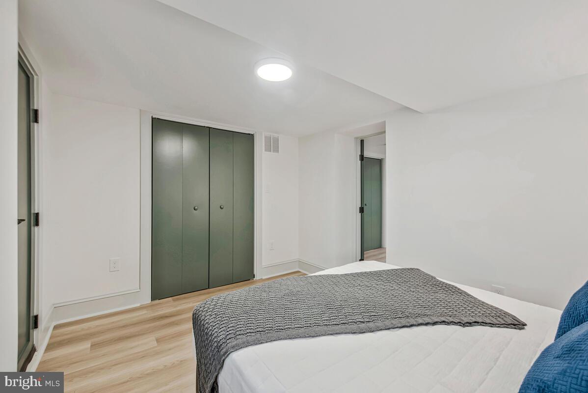 Washington, District Of Columbia, 20011, United States, 4 Bedrooms Bedrooms, ,4 BathroomsBathrooms,Residential,Active,1905358