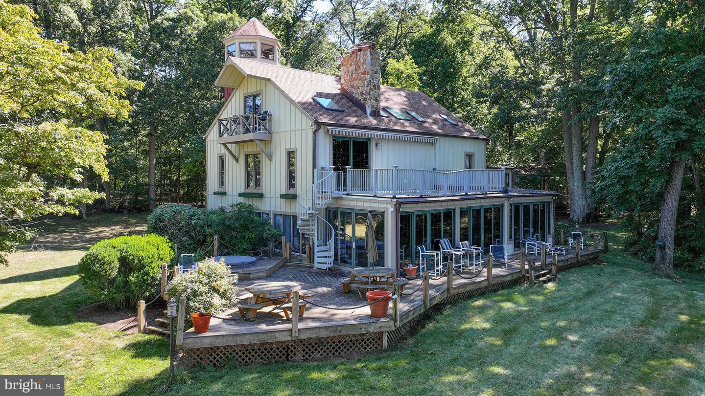 Queenstown, Maryland, 21658, United States, 4 Bedrooms Bedrooms, ,3 BathroomsBathrooms,Residential,Active,1998763