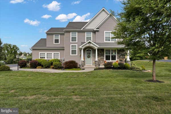 33 CHRISTI DR, BARTO, PA 19504 - Image 1