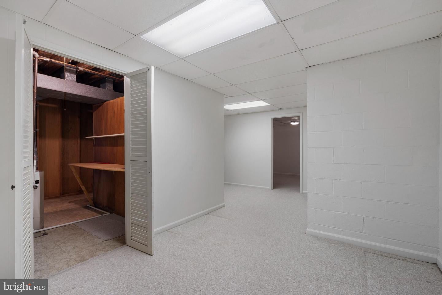 Arlington, Virginia, 22207, United States, 5 Bedrooms Bedrooms, ,4 BathroomsBathrooms,Residential,Active,1843845