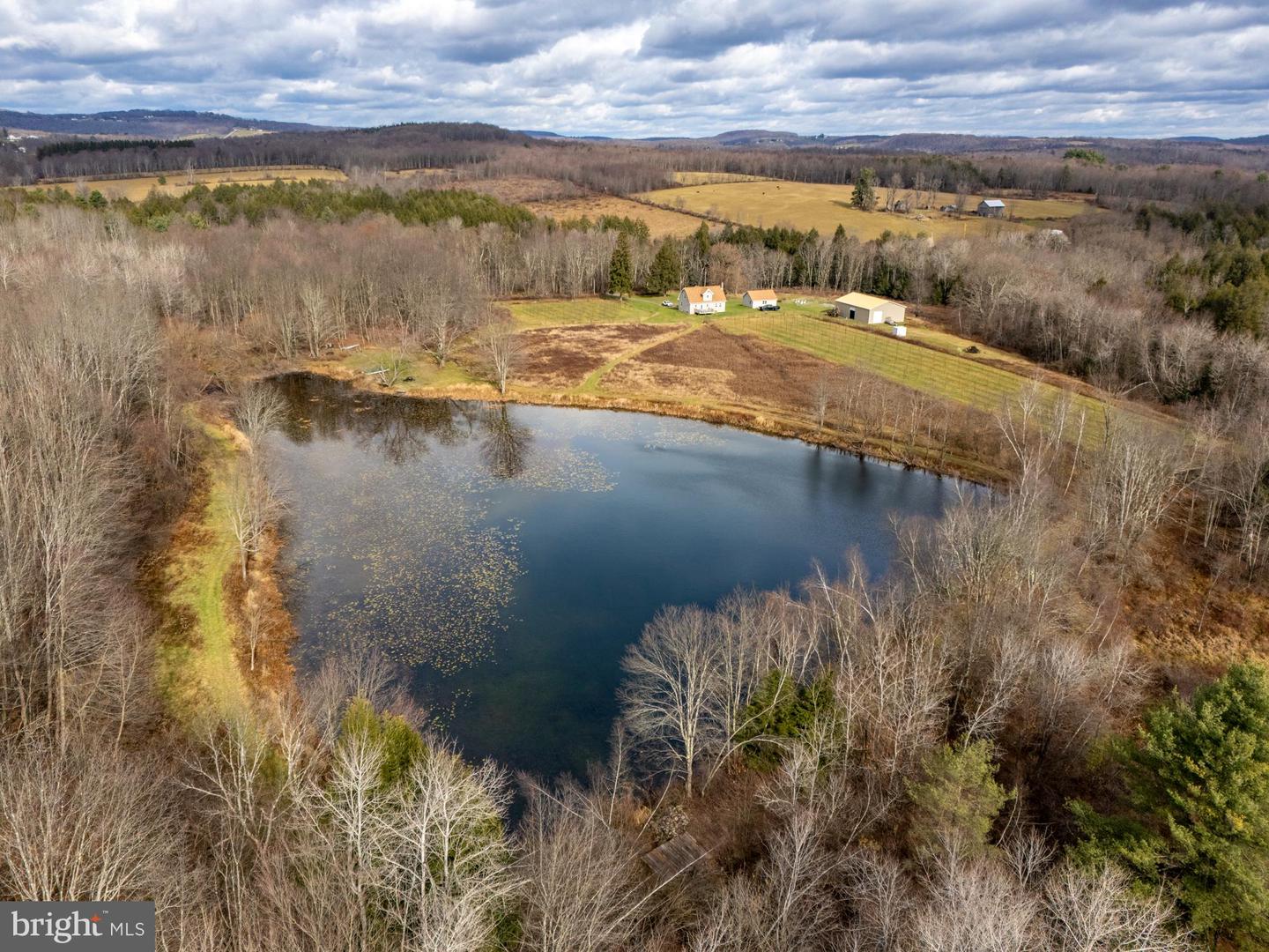 Waymart, Pennsylvania, 18472, United States, 4 Bedrooms Bedrooms, ,2 BathroomsBathrooms,Residential,Active,2007156