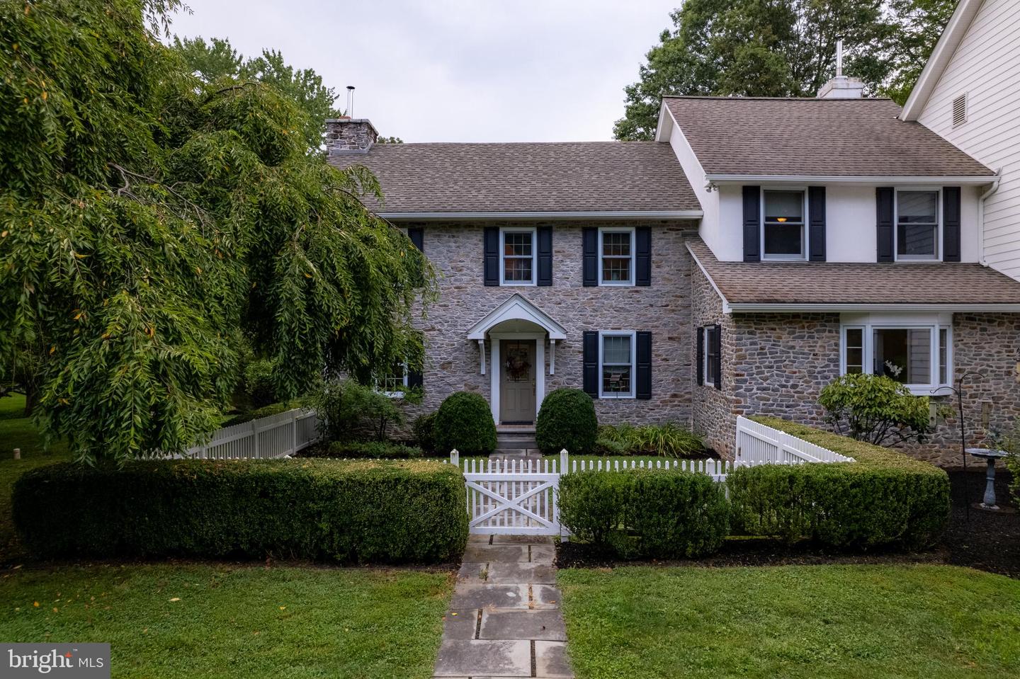 Quakertown, Pennsylvania, 18951, United States, 5 Bedrooms Bedrooms, ,5 BathroomsBathrooms,Residential,Active,1919051