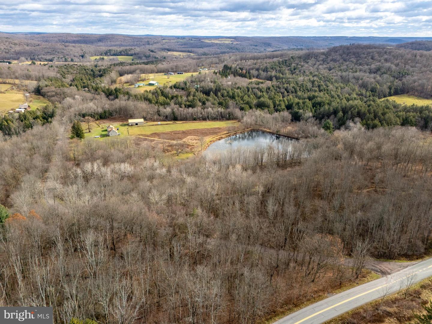 Waymart, Pennsylvania, 18472, United States, 4 Bedrooms Bedrooms, ,2 BathroomsBathrooms,Residential,Active,2007156