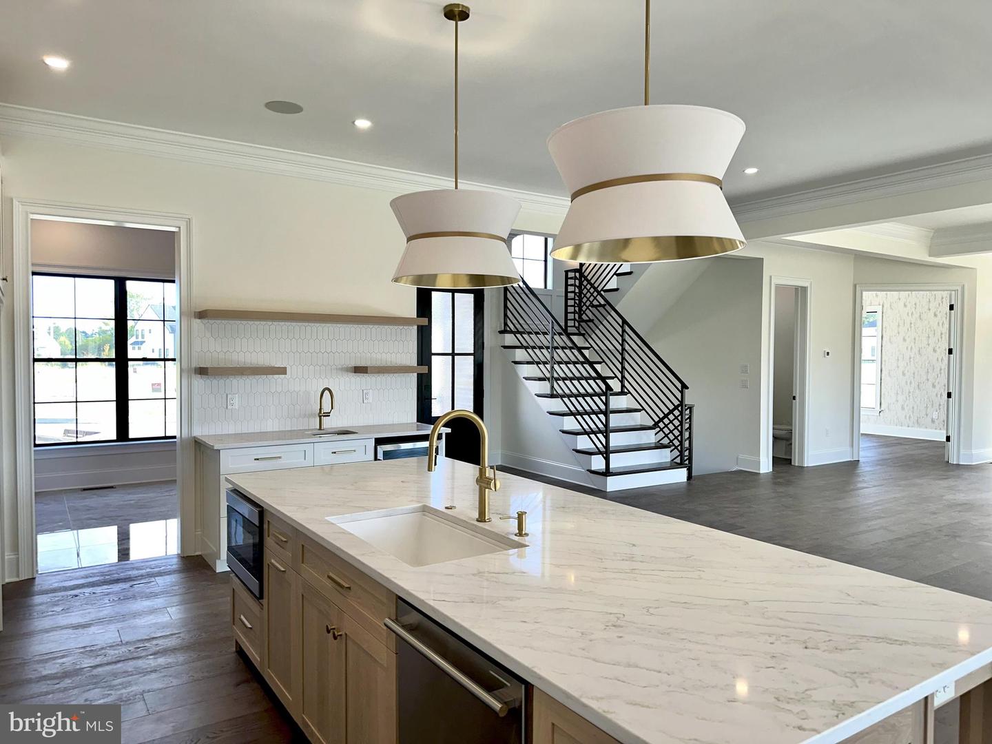 Lancaster, Pennsylvania, 17601, United States, 4 Bedrooms Bedrooms, ,5 BathroomsBathrooms,Residential,Active,1941391