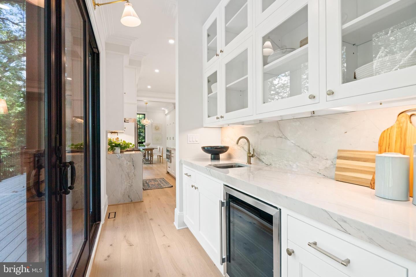 Washington, District Of Columbia, 20016, United States, 6 Bedrooms Bedrooms, ,8 BathroomsBathrooms,Residential,Active,1934802
