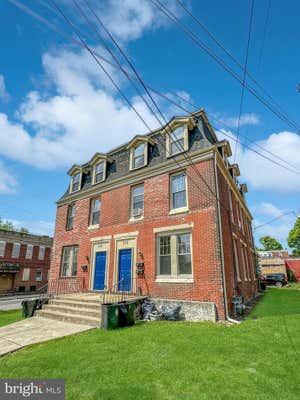 330 S 5TH ST, DARBY, PA 19023, photo 3 of 6