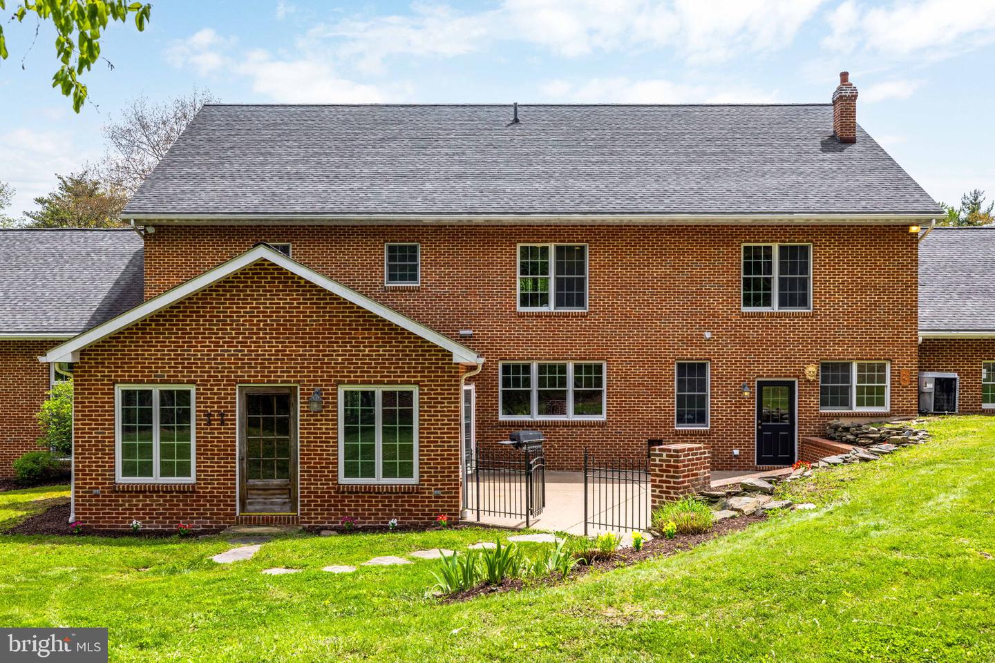 Bloomsburg, Pennsylvania, 17815, United States, 4 Bedrooms Bedrooms, ,4 BathroomsBathrooms,Residential,Active,2045762