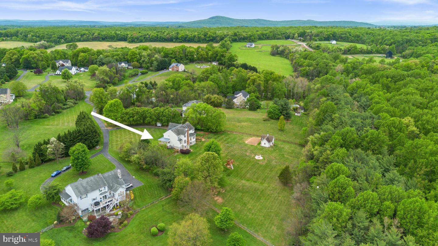 Boyds, Maryland, 20841, United States, 5 Bedrooms Bedrooms, ,5 BathroomsBathrooms,Residential,Active,2044597