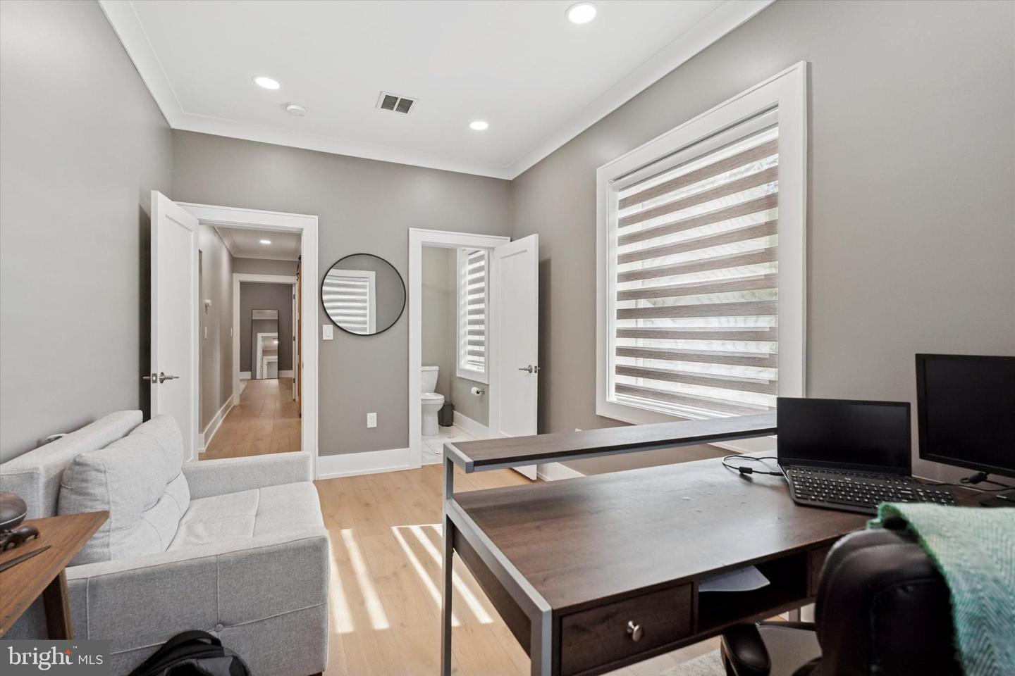 Newtown Square, Pennsylvania, 19073, United States, 4 Bedrooms Bedrooms, ,4 BathroomsBathrooms,Residential,Active,1959509