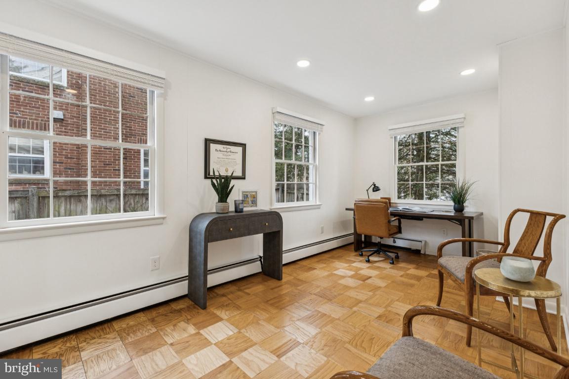 Arlington, Virginia, 22203, United States, 3 Bedrooms Bedrooms, ,3 BathroomsBathrooms,Residential,Active,2007962