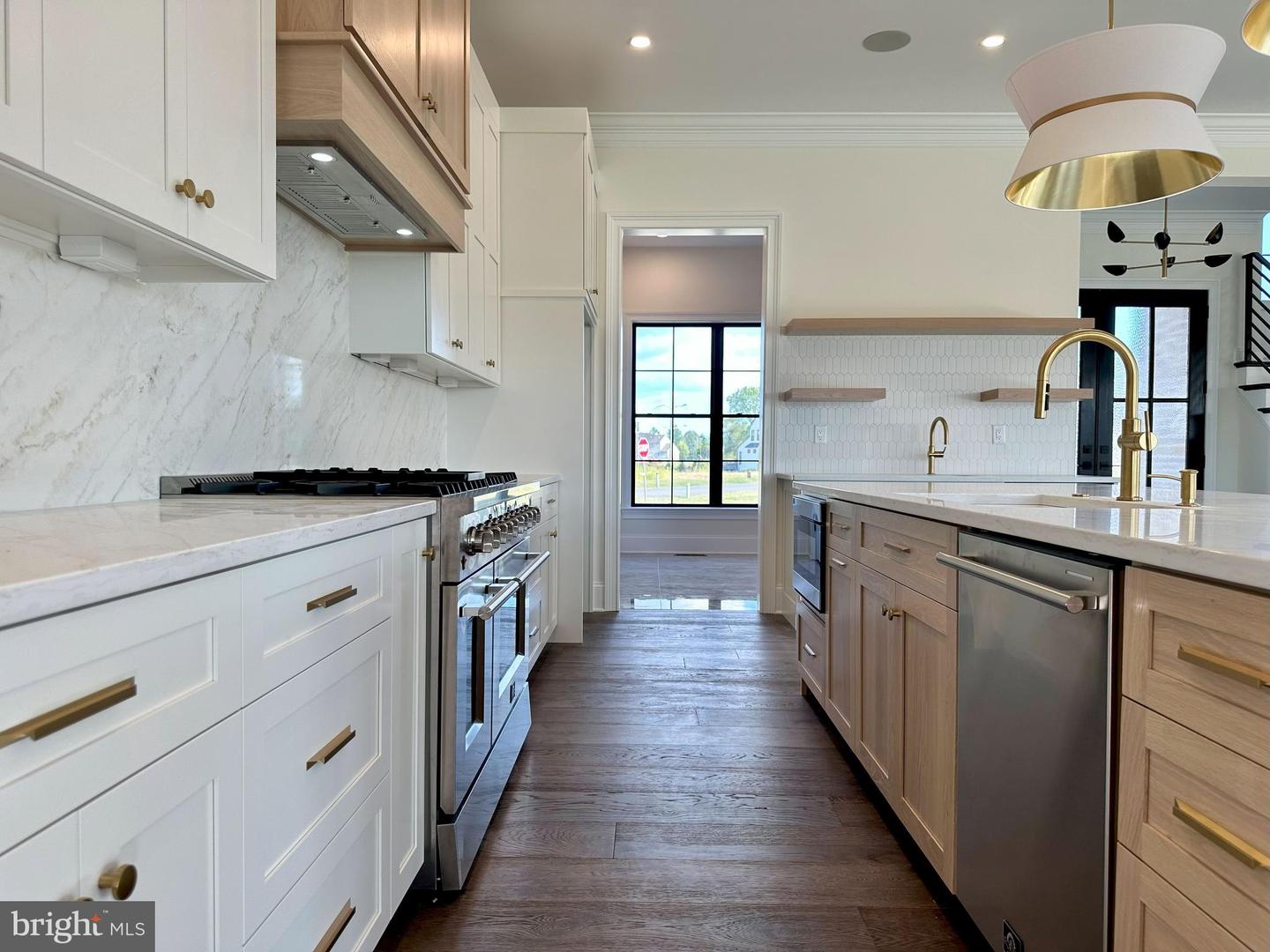 Lancaster, Pennsylvania, 17601, United States, 4 Bedrooms Bedrooms, ,5 BathroomsBathrooms,Residential,Active,1941391