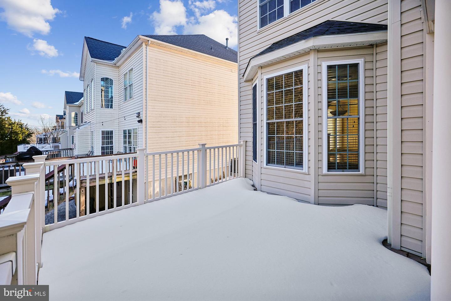 Chantilly, Virginia, 20152, United States, 4 Bedrooms Bedrooms, ,5 BathroomsBathrooms,Residential,Active,2015820