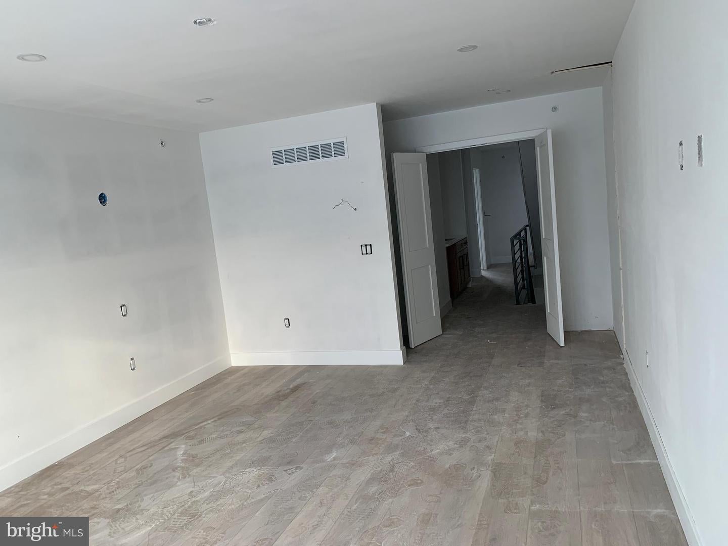 Philadelphia, Pennsylvania, 19127, United States, 6 Bedrooms Bedrooms, ,6 BathroomsBathrooms,Residential,Active,1900208