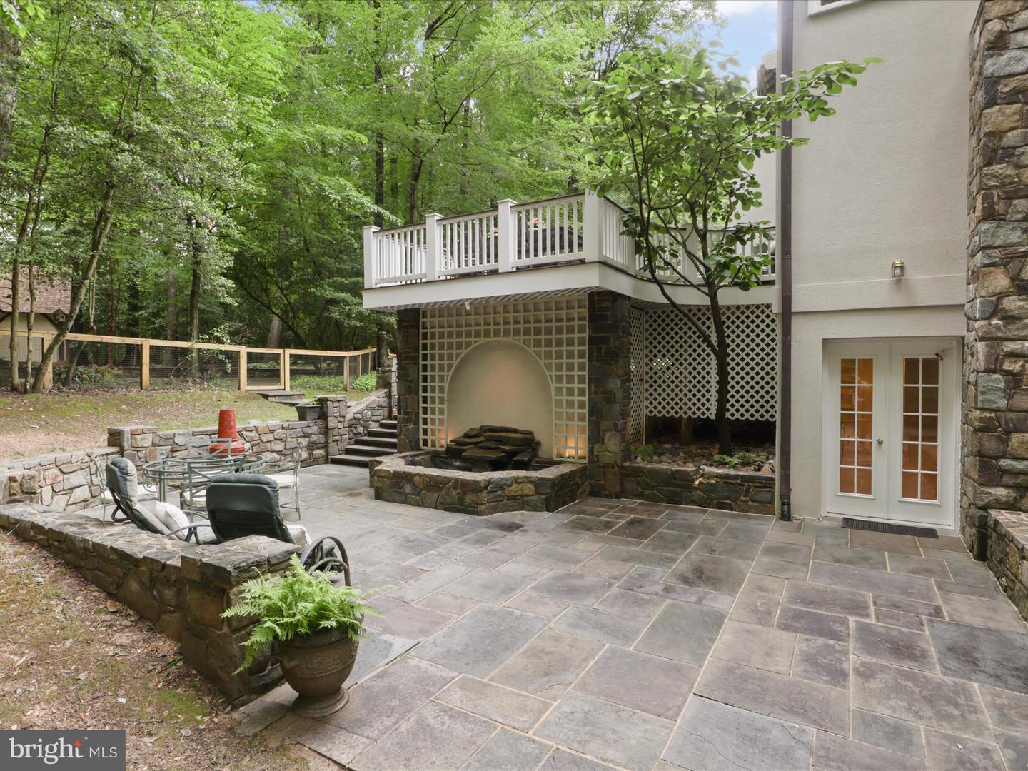 Fairfax Station, Virginia, 22039, United States, 5 Bedrooms Bedrooms, ,5 BathroomsBathrooms,Residential,Active,1943756