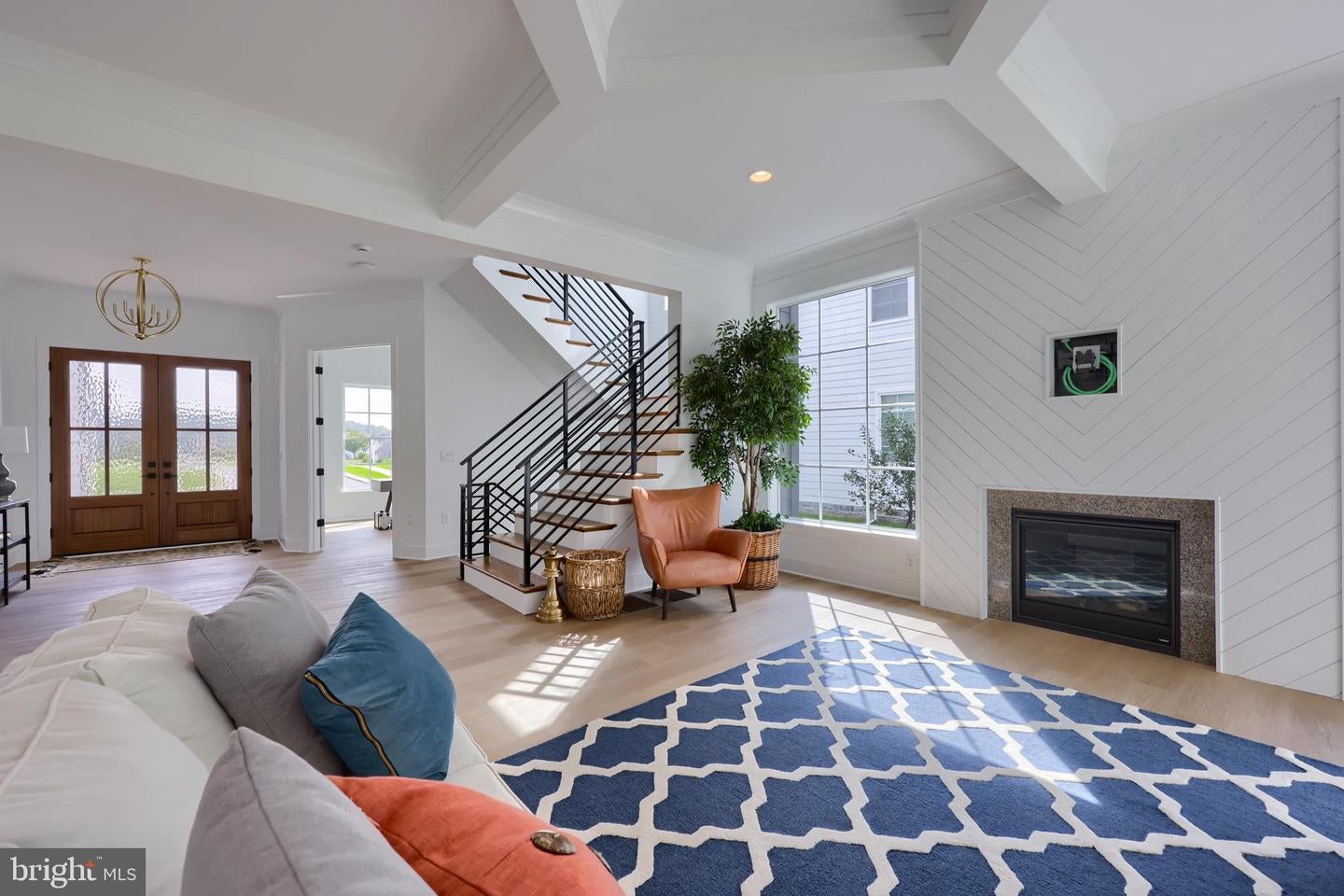 East Petersburg, Pennsylvania, 17520, United States, 4 Bedrooms Bedrooms, ,5 BathroomsBathrooms,Residential,Active,1702111