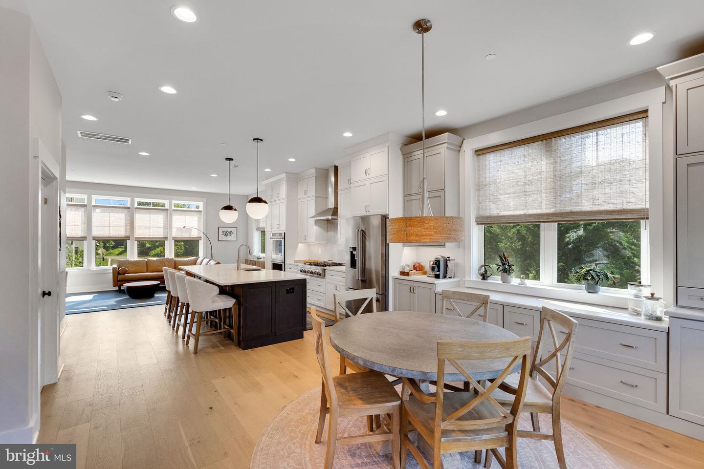 Newtown Square, Pennsylvania, 19073, United States, 3 Bedrooms Bedrooms, ,4 BathroomsBathrooms,Residential,Active,1913954