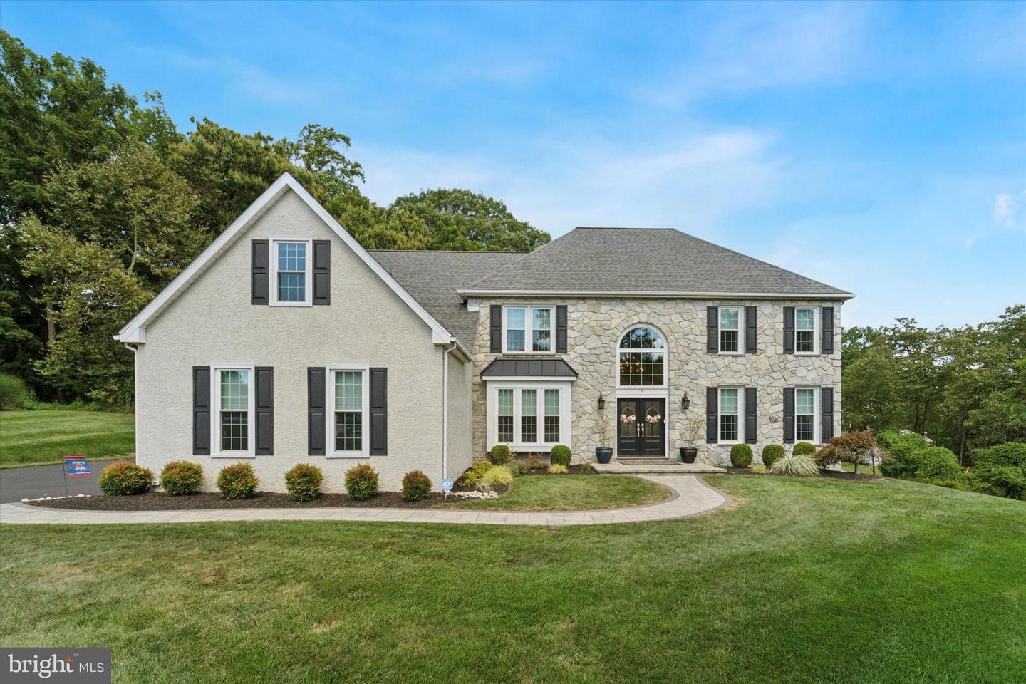 Broomall, Pennsylvania, 19008, United States, 4 Bedrooms Bedrooms, ,3 BathroomsBathrooms,Residential,Active,1934780