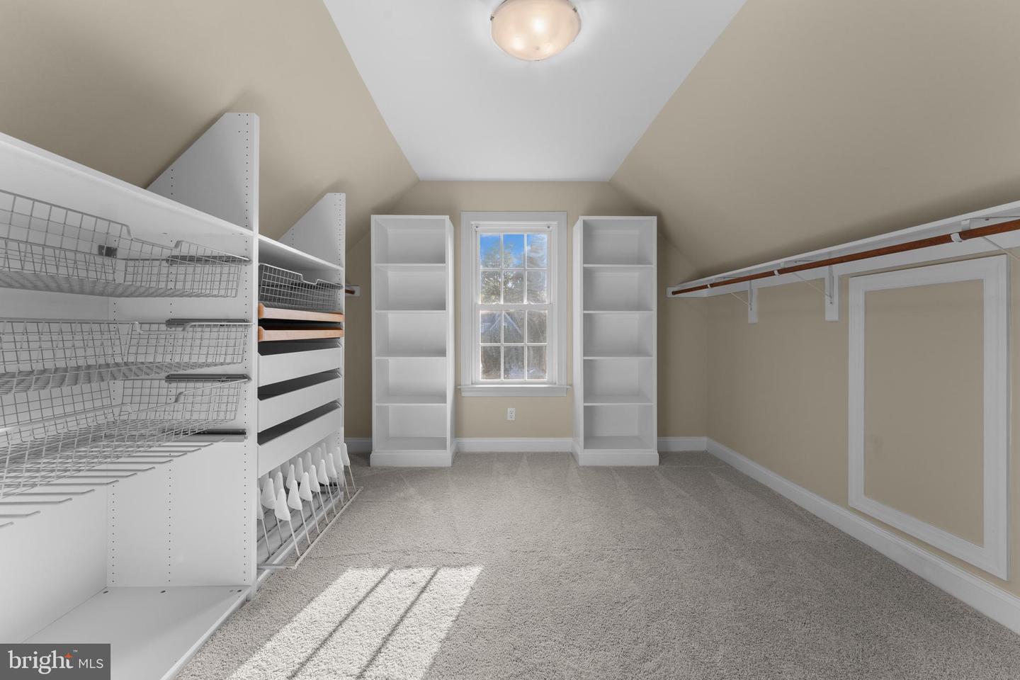 Spotsylvania, Virginia, 22553, United States, 5 Bedrooms Bedrooms, ,5 BathroomsBathrooms,Residential,Active,1936606