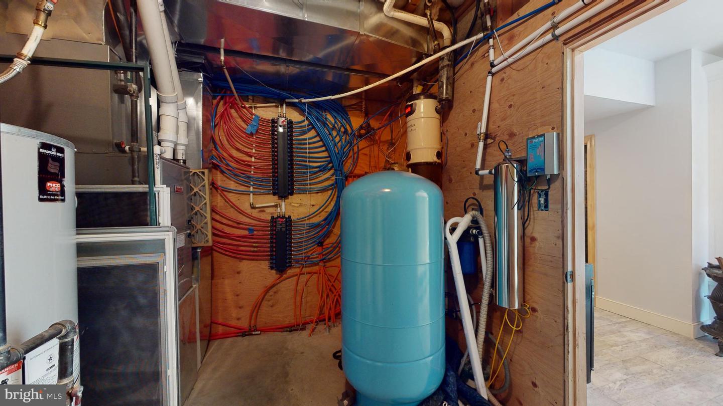 Broomall, Pennsylvania, 19008, United States, 6 Bedrooms Bedrooms, ,8 BathroomsBathrooms,Residential,Active,1738458