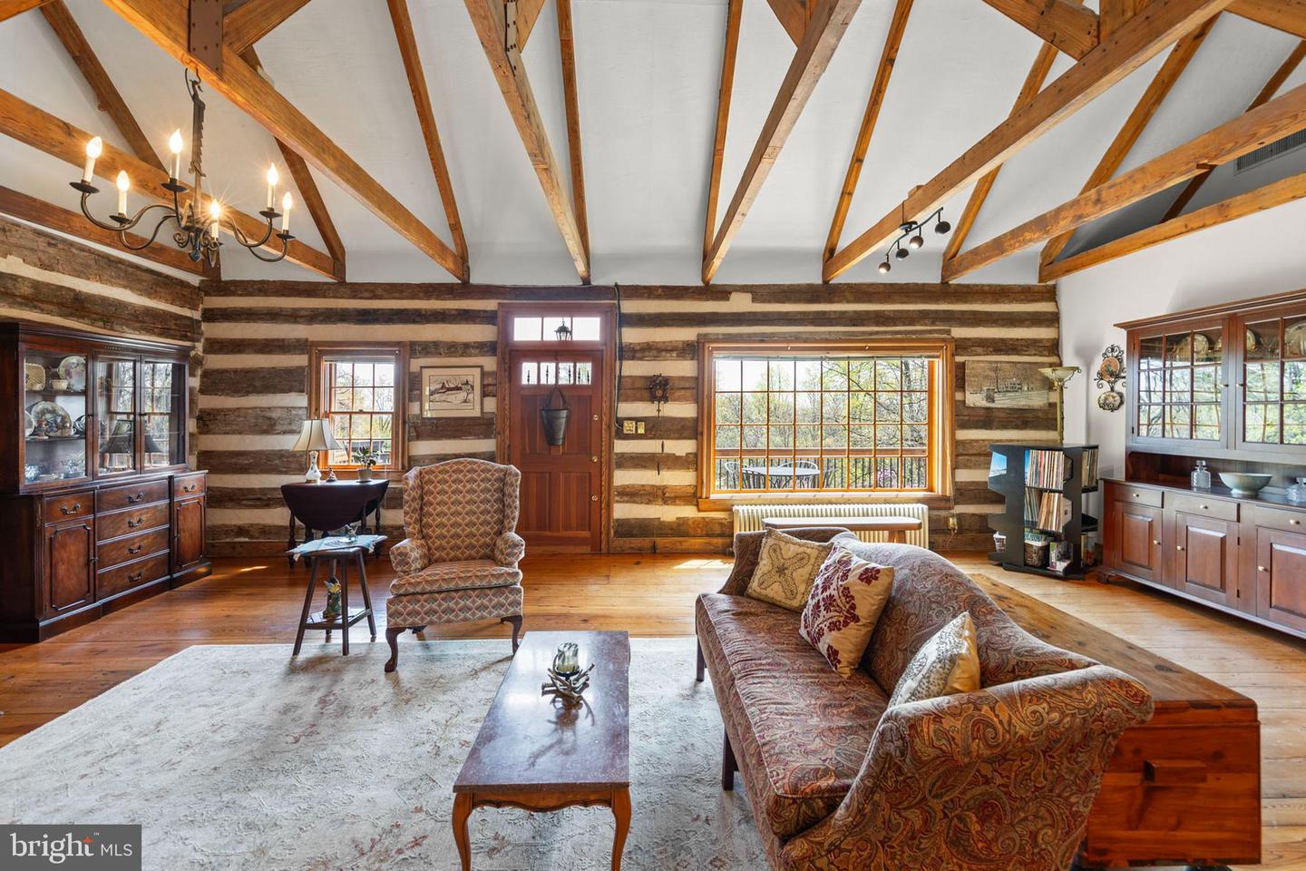 Winchester, Virginia, 22602, United States, 4 Bedrooms Bedrooms, ,4 BathroomsBathrooms,Residential,Active,2041509