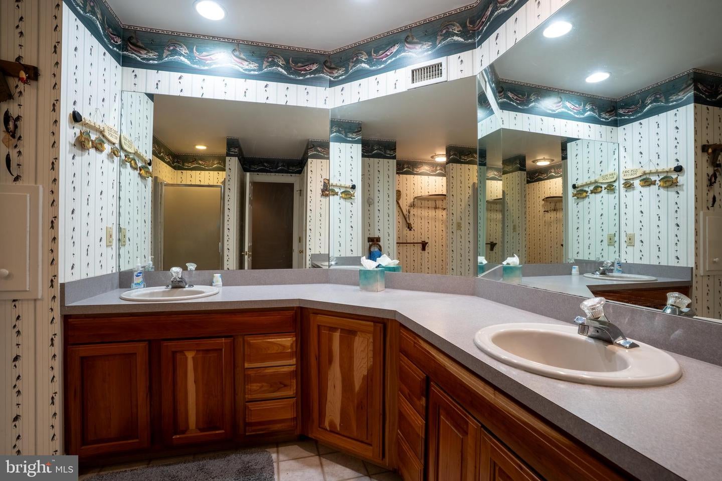 Quakertown, Pennsylvania, 18951, United States, 5 Bedrooms Bedrooms, ,5 BathroomsBathrooms,Residential,Active,1919051