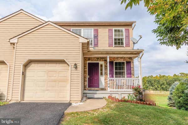 1104 STERLING PL, LANCASTER, PA 17603 - Image 1