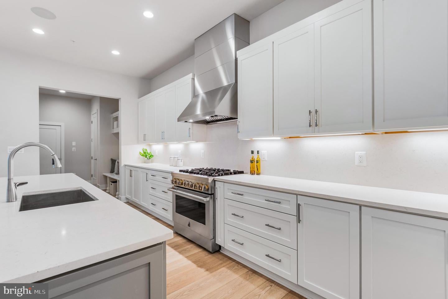 Bethesda, Maryland, 20817, United States, 5 Bedrooms Bedrooms, ,5 BathroomsBathrooms,Residential,Active,1880183