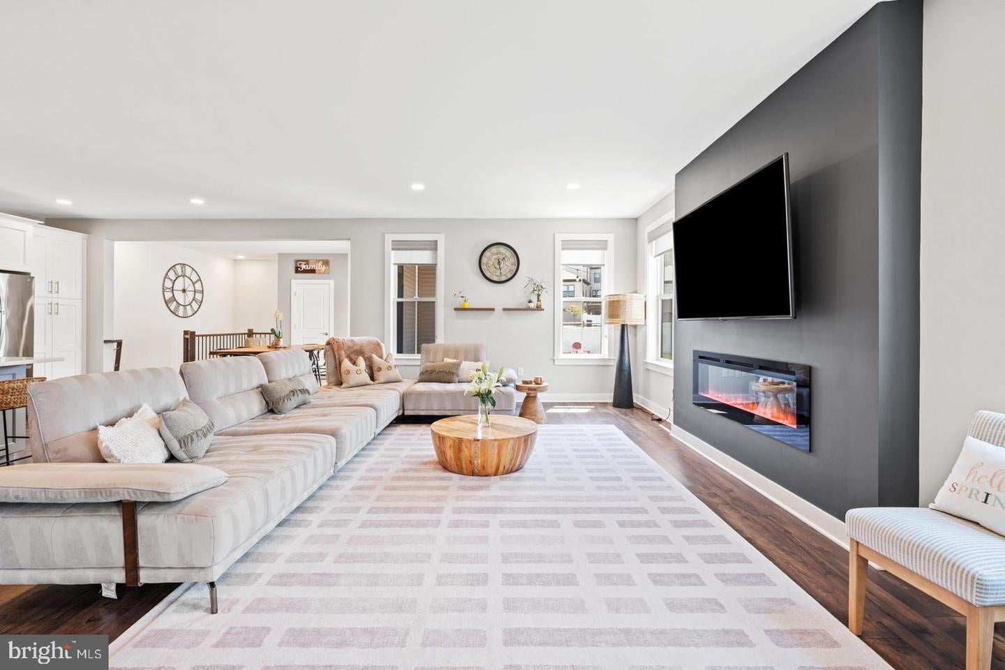 Skillman, New Jersey, 08558, United States, 4 Bedrooms Bedrooms, ,5 BathroomsBathrooms,Residential,Active,2052020