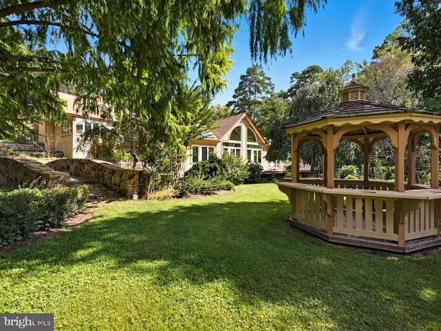 Hammonton, New Jersey, 08037, United States, 5 Bedrooms Bedrooms, ,6 BathroomsBathrooms,Residential,Active,1954441