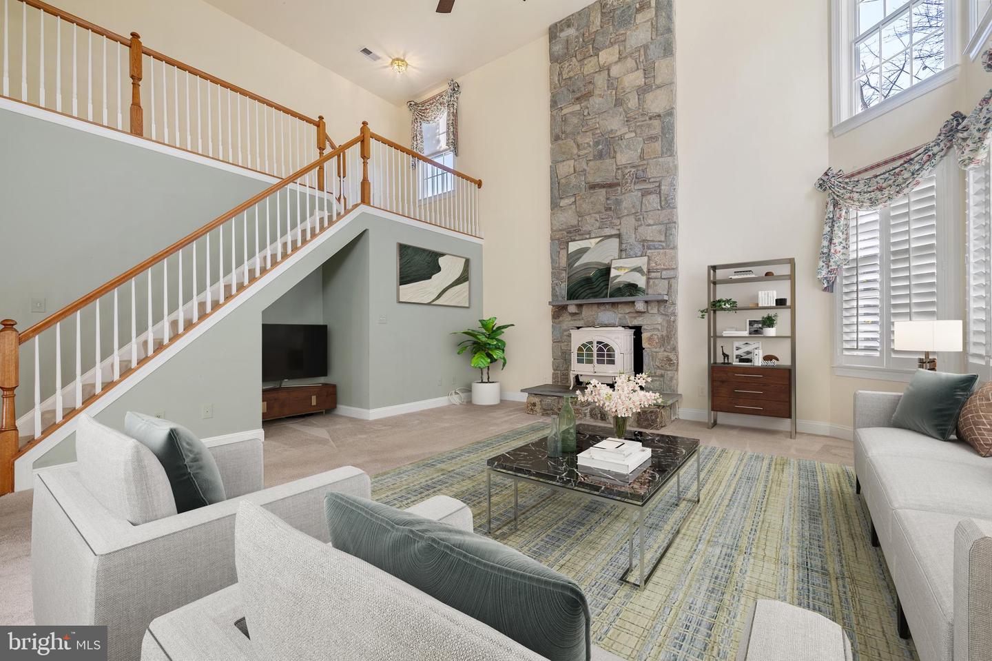 Rockville, Maryland, 20850, United States, 6 Bedrooms Bedrooms, ,5 BathroomsBathrooms,Residential,Active,1970950