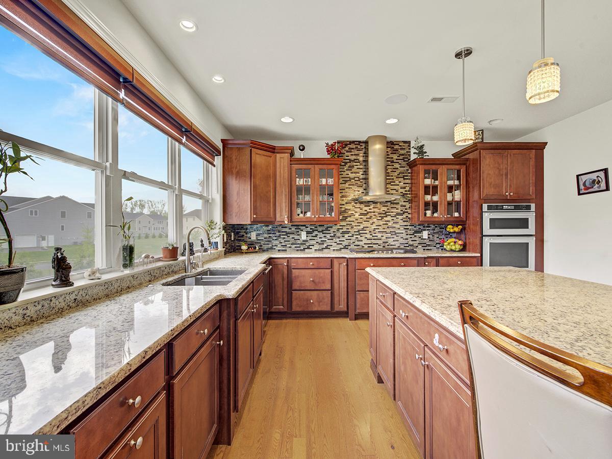 Monmouth Junction, New Jersey, 08852, United States, 5 Bedrooms Bedrooms, ,6 BathroomsBathrooms,Residential,Active,1820314