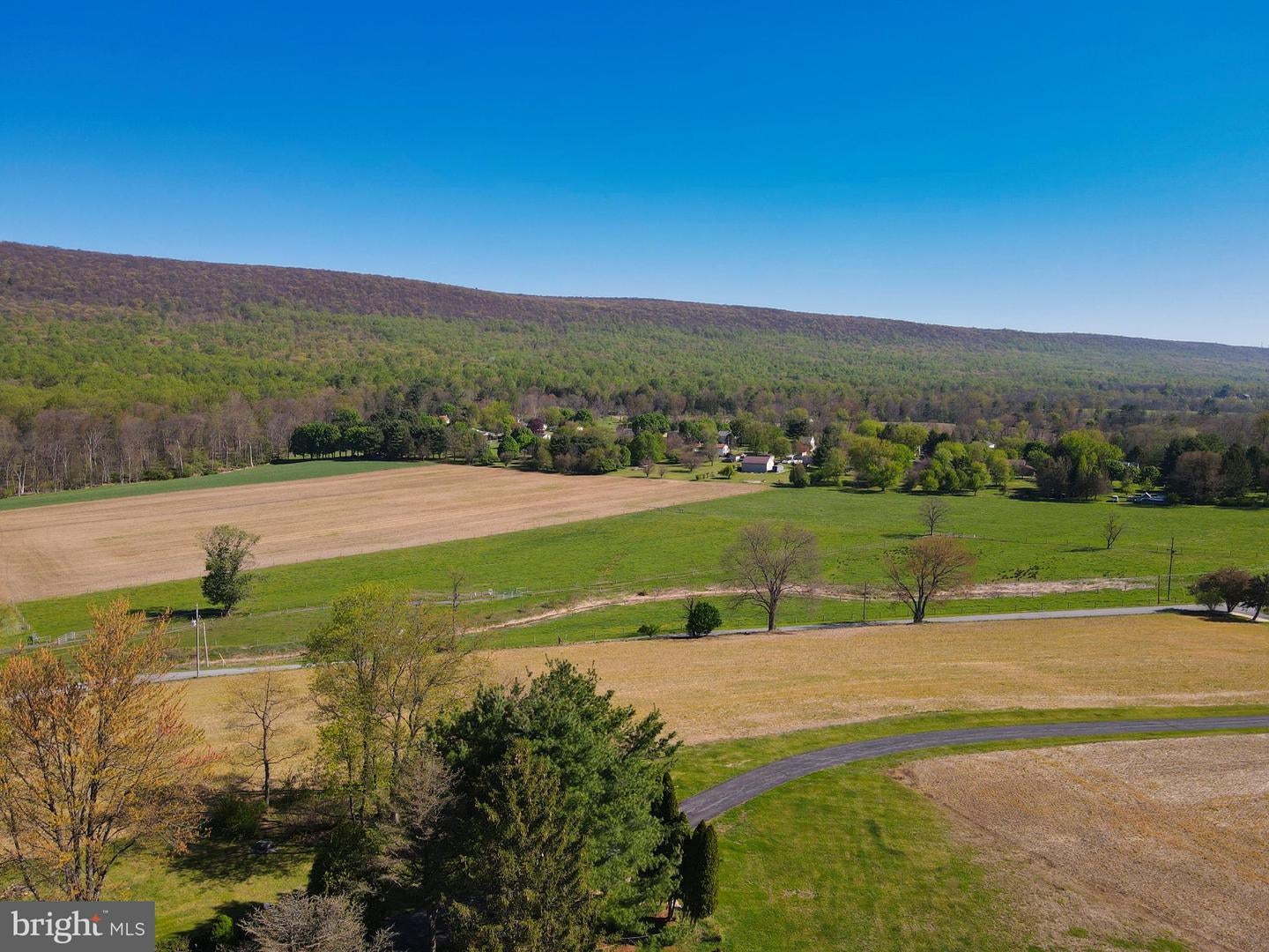 Kempton, Pennsylvania, 19529, United States, 4 Bedrooms Bedrooms, ,4 BathroomsBathrooms,Residential,Active,2043840