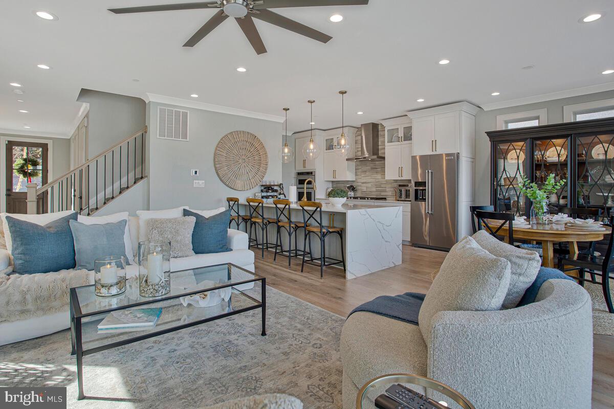 Edgewater, Maryland, 21037, United States, 4 Bedrooms Bedrooms, ,4 BathroomsBathrooms,Residential,Active,2008695