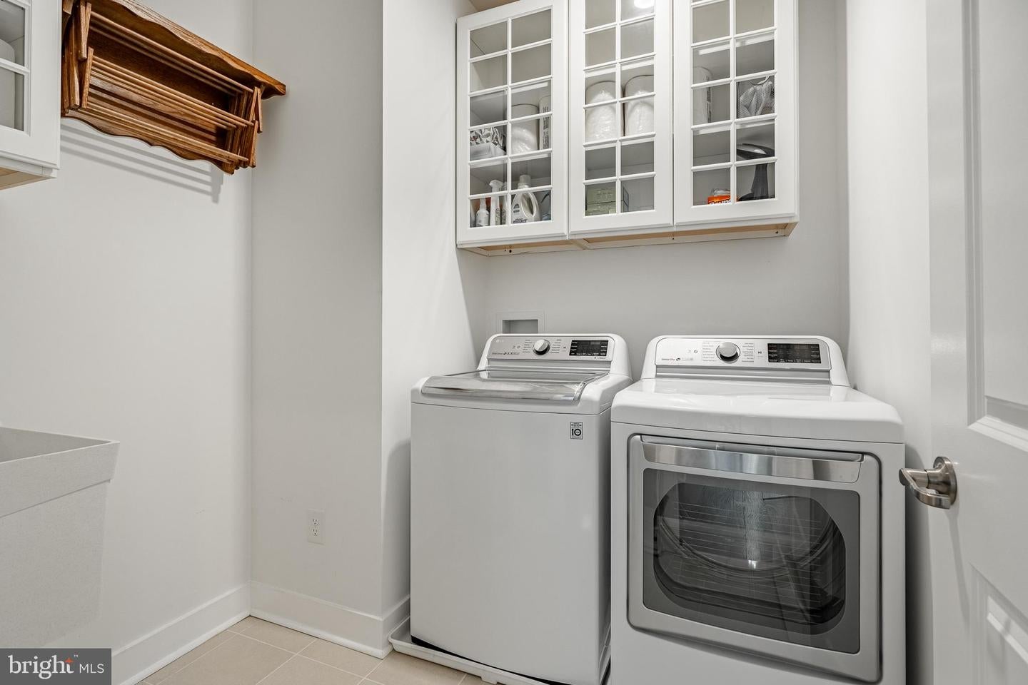 Malvern, Pennsylvania, 19355, United States, 5 Bedrooms Bedrooms, ,6 BathroomsBathrooms,Residential,Pending,2007092