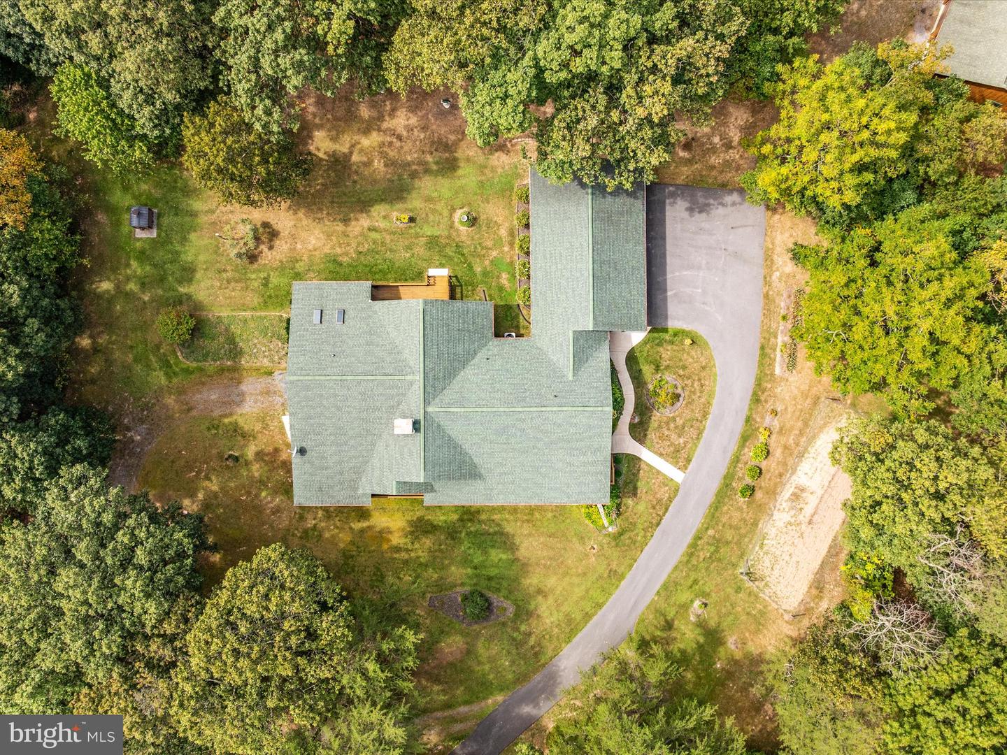 Winchester, Virginia, 22603, United States, 4 Bedrooms Bedrooms, ,4 BathroomsBathrooms,Residential,Active,1943761