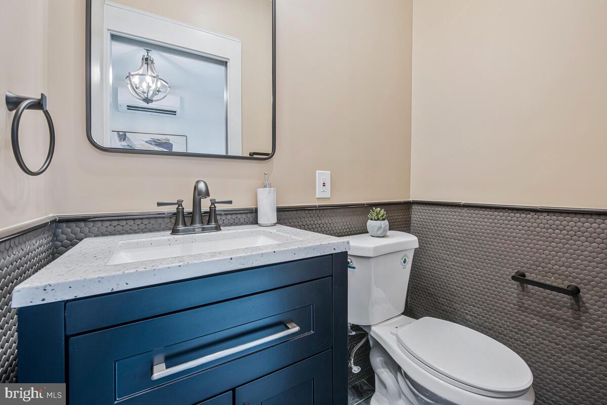 Washington, District Of Columbia, 20011, United States, 4 Bedrooms Bedrooms, ,4 BathroomsBathrooms,Residential,Active,1905358