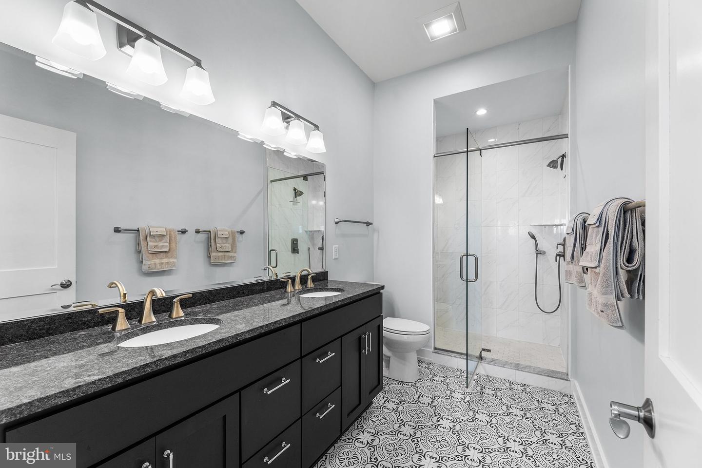 Ocean City, Maryland, 21842, United States, 4 Bedrooms Bedrooms, ,6 BathroomsBathrooms,Residential,Active,1972177