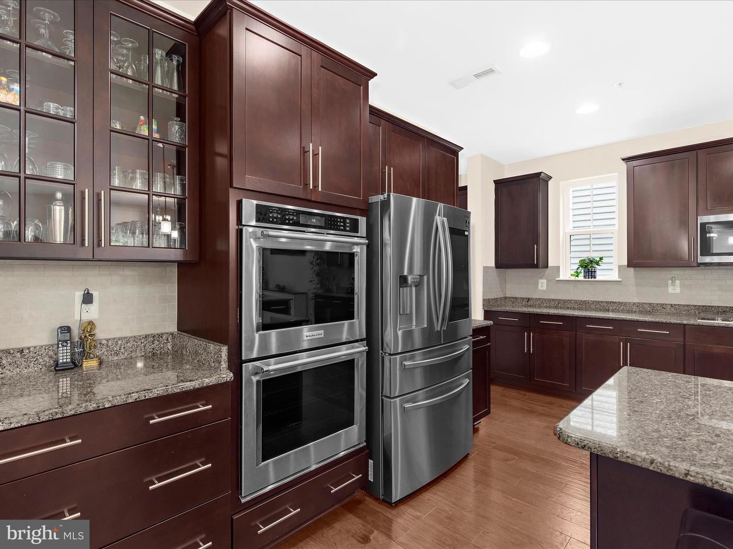 Ellicott City, Maryland, 21042, United States, 6 Bedrooms Bedrooms, ,5 BathroomsBathrooms,Residential,Active,1914763
