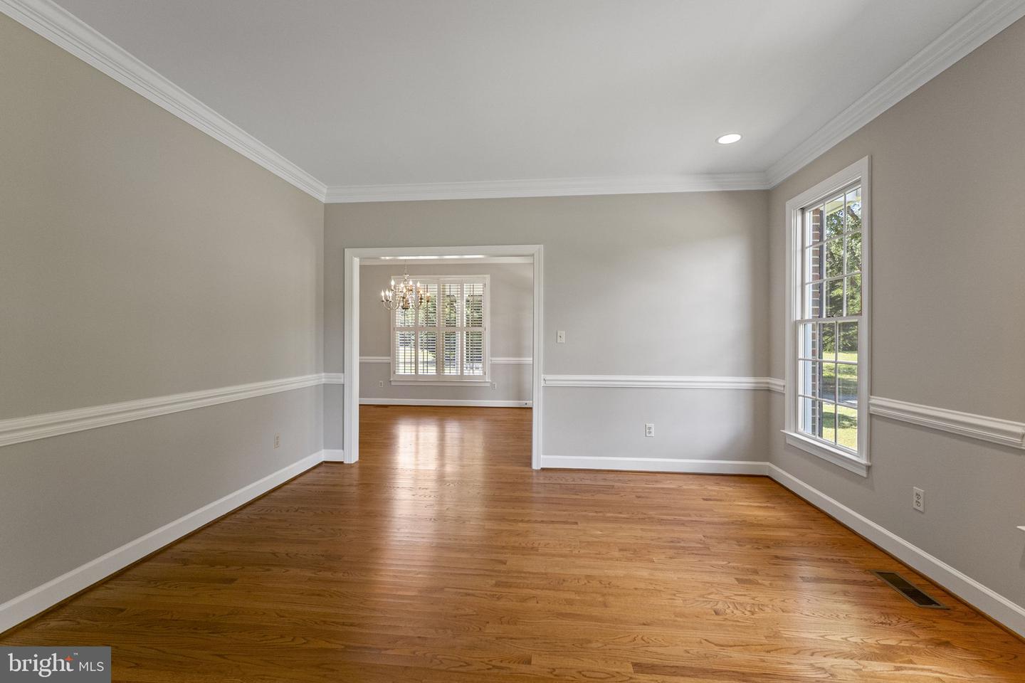 Boyds, Maryland, 20841, United States, 4 Bedrooms Bedrooms, ,4 BathroomsBathrooms,Residential,Active,1936102