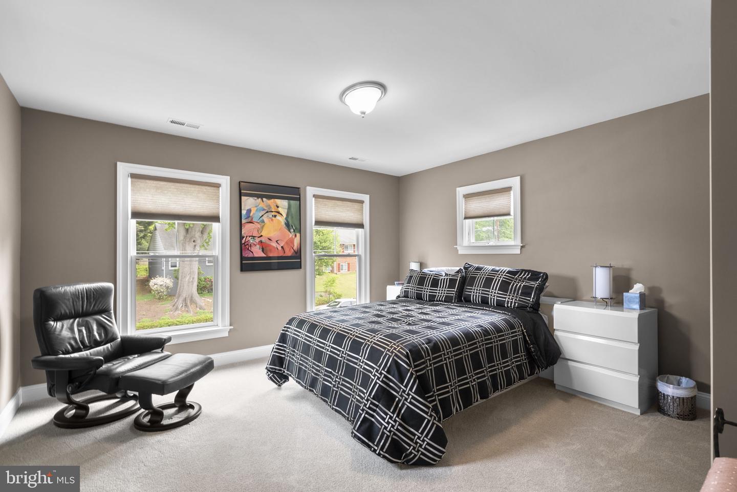 Bethesda, Maryland, 20814, United States, 5 Bedrooms Bedrooms, ,5 BathroomsBathrooms,Residential,Active,2045382