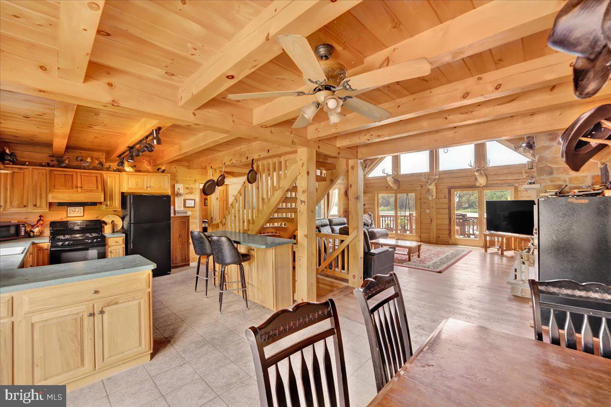 White Haven, Pennsylvania, 18661, United States, 5 Bedrooms Bedrooms, ,3 BathroomsBathrooms,Residential,Active,1888981