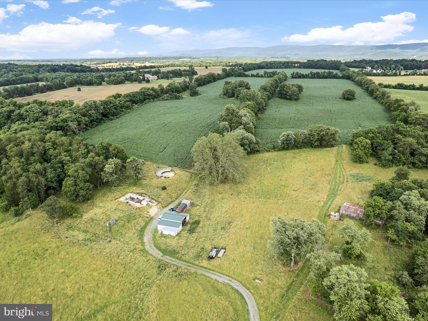 Berryville, Virginia, 22611, United States, 4 Bedrooms Bedrooms, ,3 BathroomsBathrooms,Residential,Active,1884871