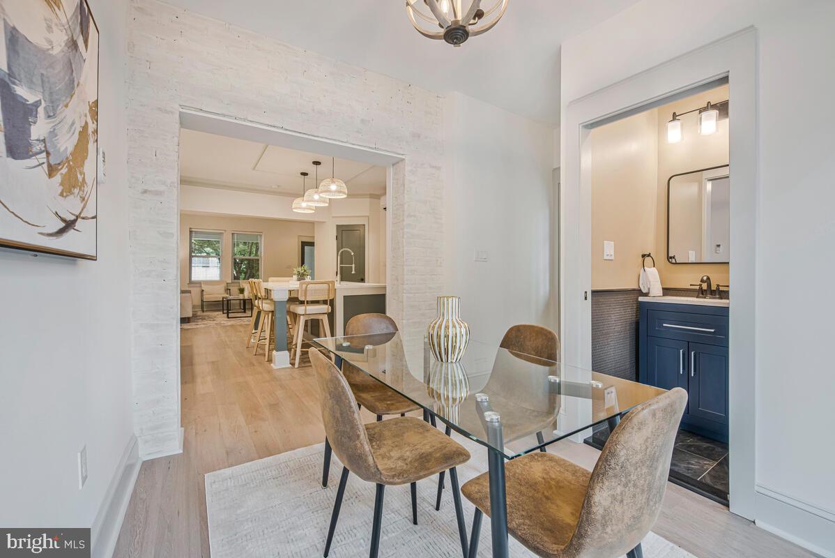 Washington, District Of Columbia, 20011, United States, 4 Bedrooms Bedrooms, ,4 BathroomsBathrooms,Residential,Active,1905358